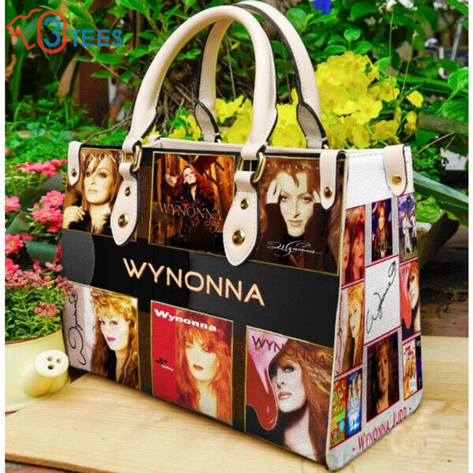 Wynonna Judd Leather Bag  B5974